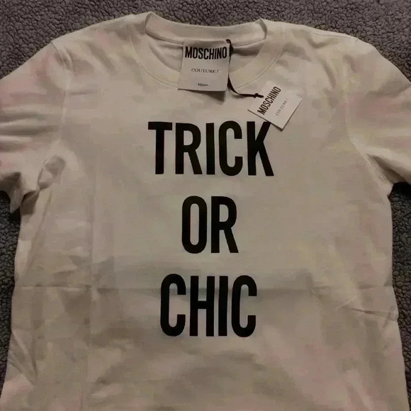 SALE Authentic Moschino T-shirt US Sz 44 ( US 10) - Picture 7 of 7